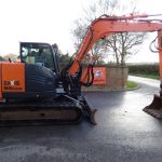 HITACHI 85 ZAXIS USB EXCAVATOR