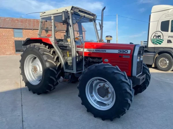 MASSEY FERGUSON 390